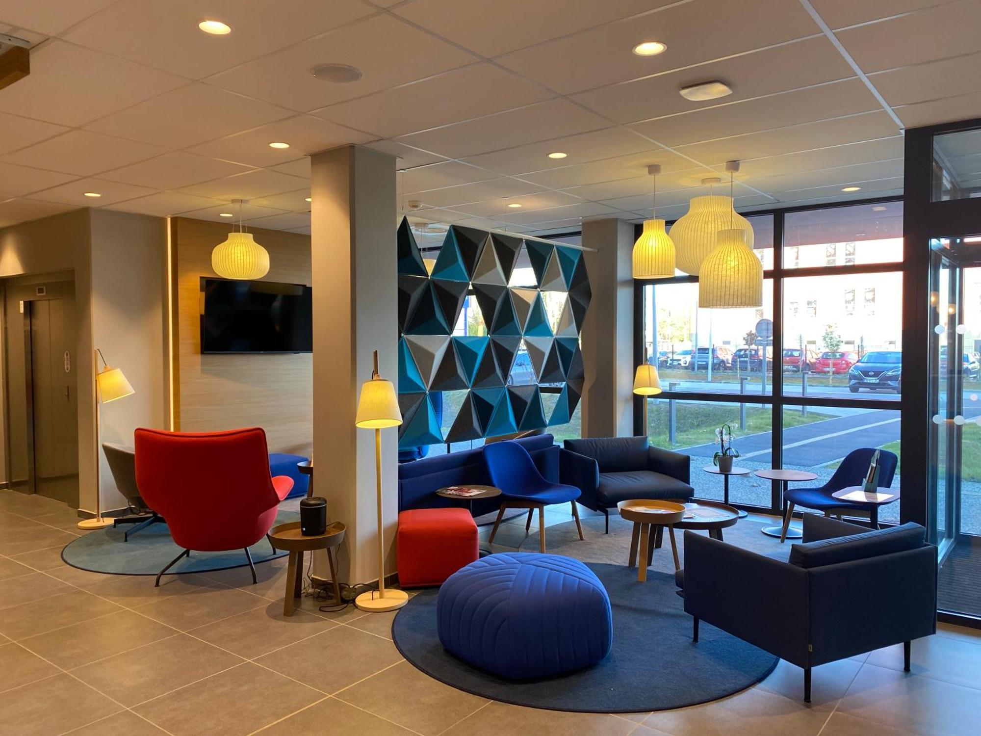 Holiday Inn Express Caen Epron By Ihg Екстериор снимка