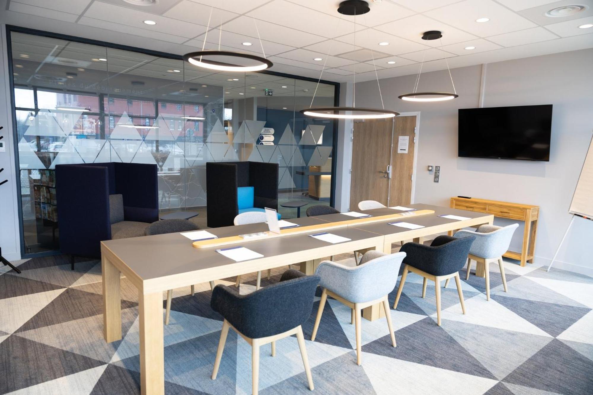 Holiday Inn Express Caen Epron By Ihg Екстериор снимка